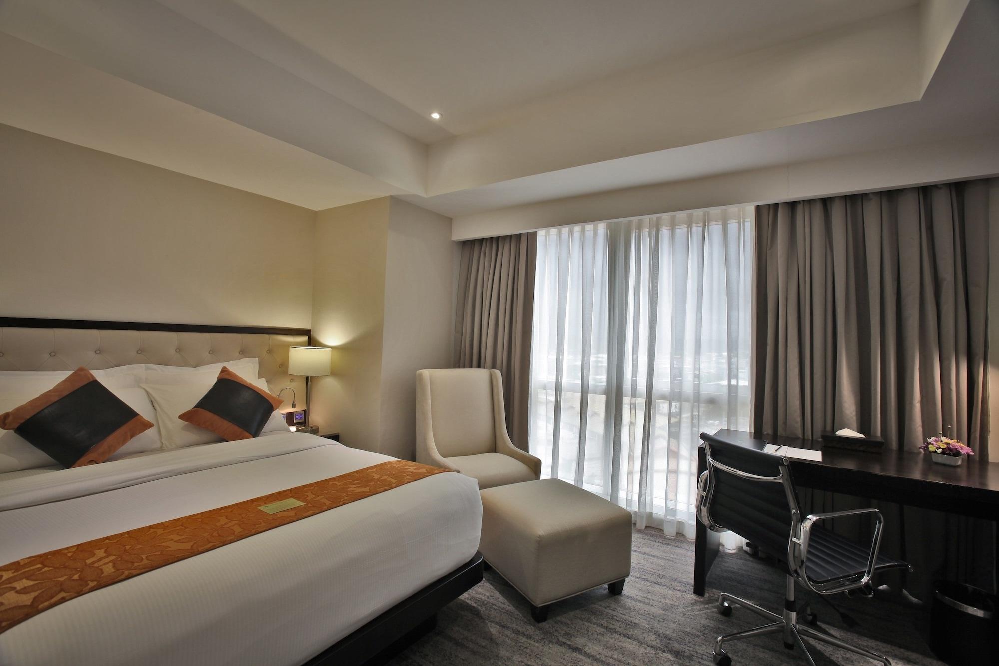 Limketkai Luxe Hotel Cagayán de Oro Extérieur photo