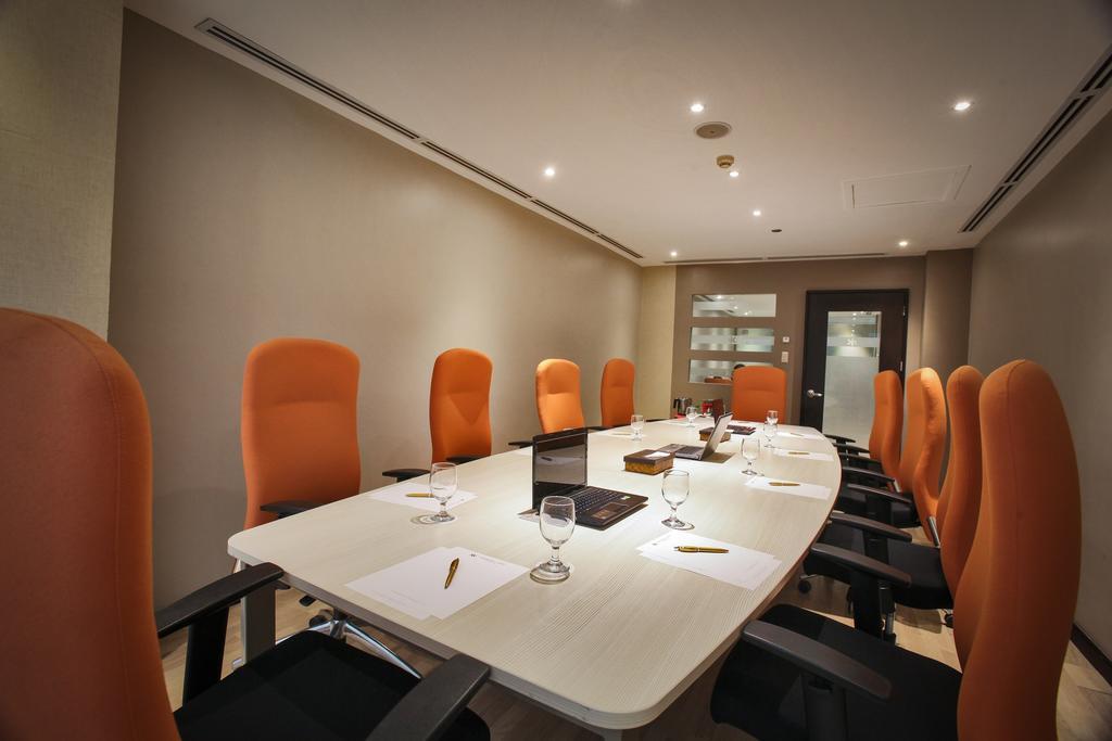 Limketkai Luxe Hotel Cagayán de Oro Extérieur photo