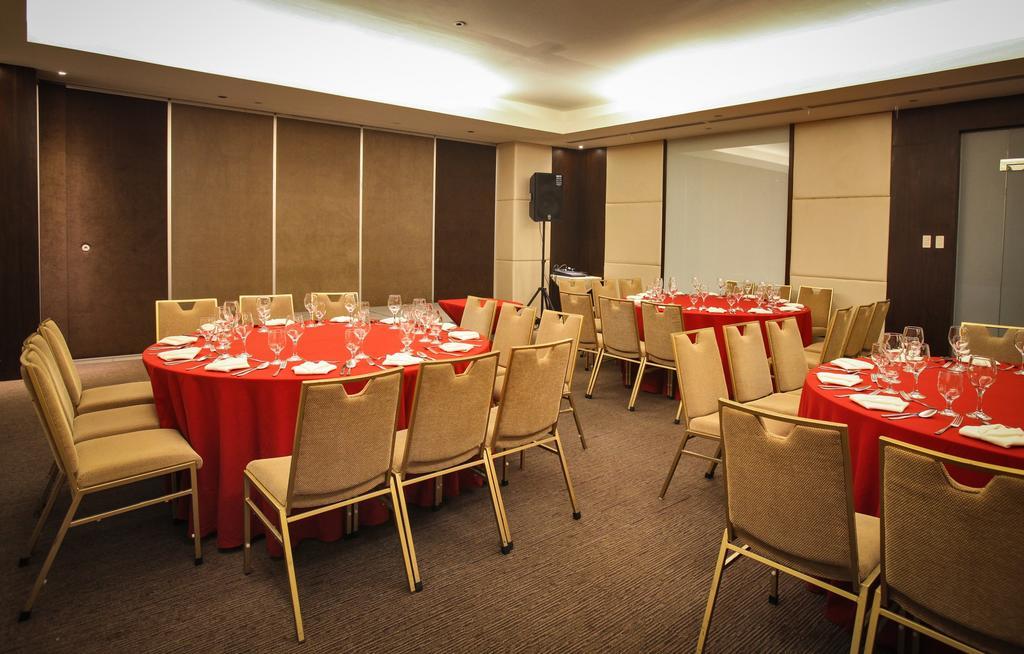 Limketkai Luxe Hotel Cagayán de Oro Extérieur photo