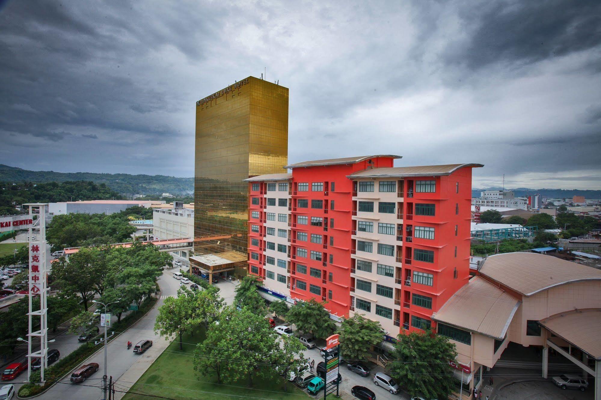Limketkai Luxe Hotel Cagayán de Oro Extérieur photo